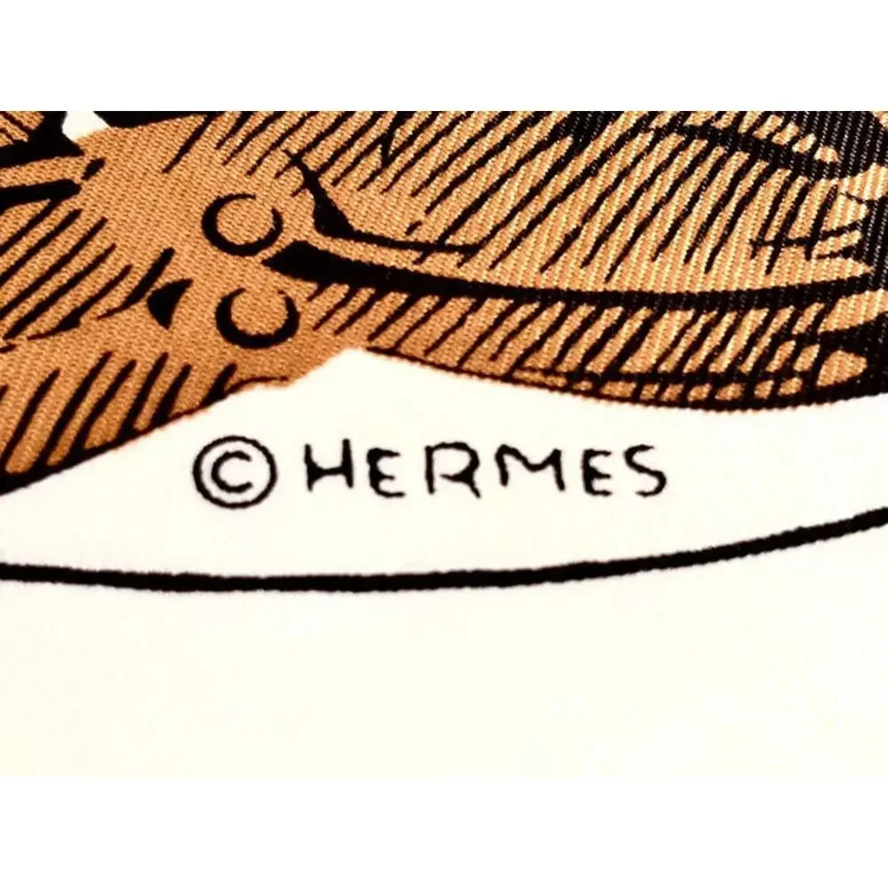 6494 - Hermes Jeu des Omnibus et Dames Blanches Silk Carre 90 - Picture 7 of 15